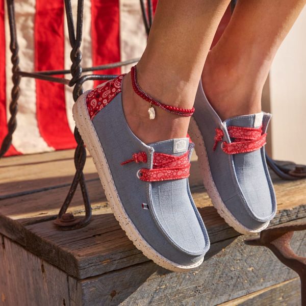 Wendy Americana Paisley